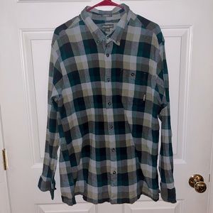 Eddie Bauer Men’s Collared Shirt